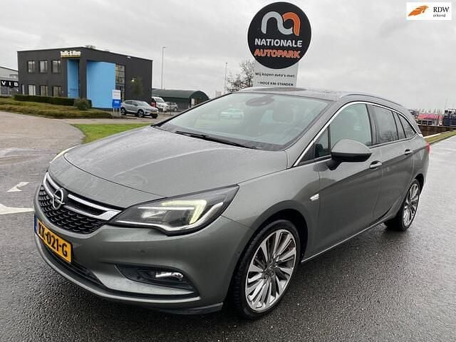 Grijs Occasion 2016 Opel Astra Innovation Stationwagen | € 5.950 (Goede deal) - Afbeelding 1/4