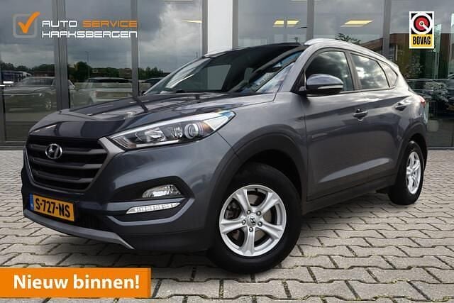 Grijs Gebruikt 2017 Hyundai Tucson Comfort SUV | € 15.900 (Goede deal) - Afbeelding 1/4