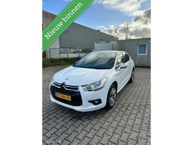 Wit Gebruikt 2013 Citroën DS4 Business Class Hatchback | € 4.249 (Super prijs) - Afbeelding 1/4
