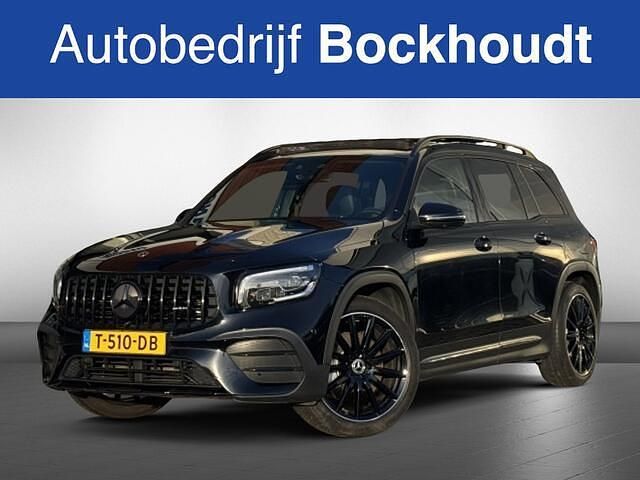 Occasion Mercedes GLB250 Premium 225 PK (165 kW) 2020 Zwart (metallic) SUV