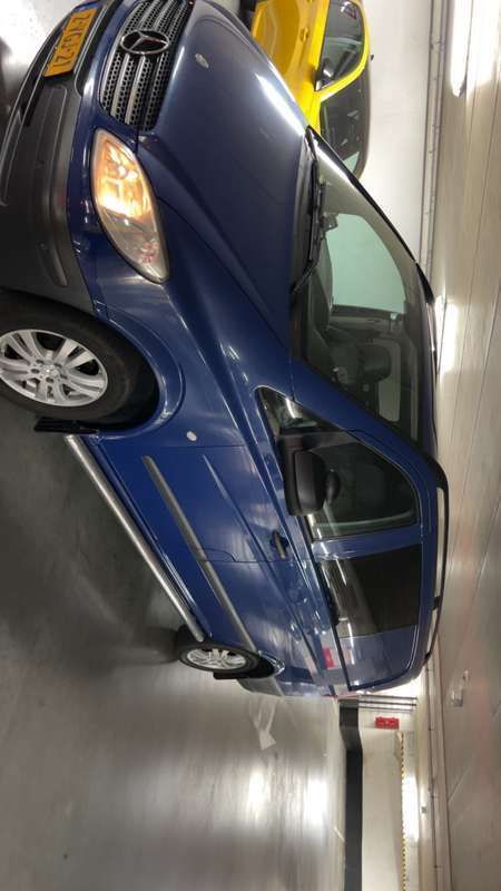 Blauw Gebruikt 2010 Mercedes Vito MPV | € 6.500 (Duur) - Afbeelding 1/4