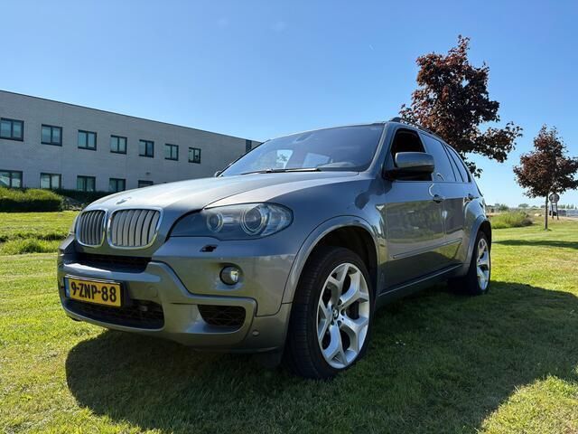 Grijs, metallic lak Gebruikt 2007 BMW X5 Executive SUV | € 13.950 (Super prijs) - Afbeelding 1/4