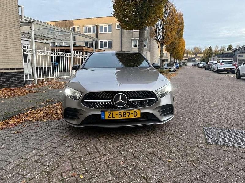 Occasion Mercedes A200 Business 163 PK (119 kW) 2019 Grijs Sedan