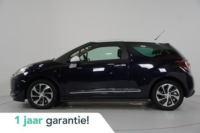 Blauw, metallic lak Gebruikt 2017 DS Automobiles DS3 Business Hatchback | € 7.950 (Eerlijke prijs) - Afbeelding 1/4