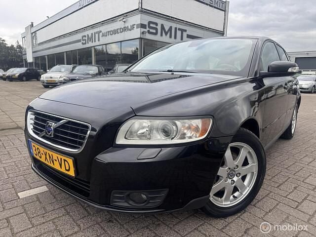 Zwart Gebruikt 2007 Volvo V50 Stationwagen | € 2.950 (Goede deal) - Afbeelding 1/4