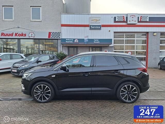 Zwart Occasion 2020 Opel Grandland X Ultimate SUV | € 18.450 (Goede deal) - Afbeelding 1/4