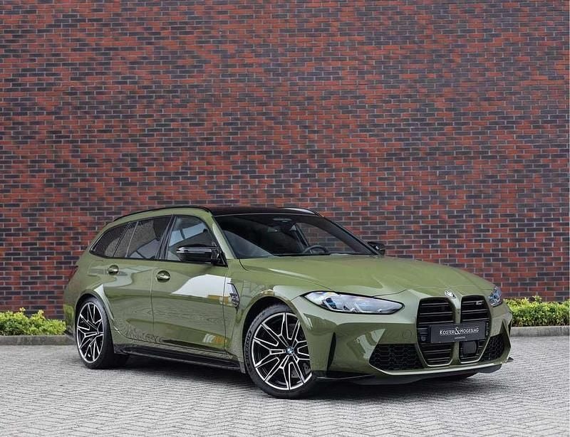 Groen Gebruikt 2024 BMW M3 Competition Edition Stationwagen | € 115.950 (Super prijs) - Afbeelding 1/4
