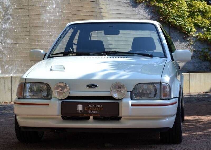 Occasion Ford Escort RS 132 PK (97 kW) 1988 Witdiamant white Sedan