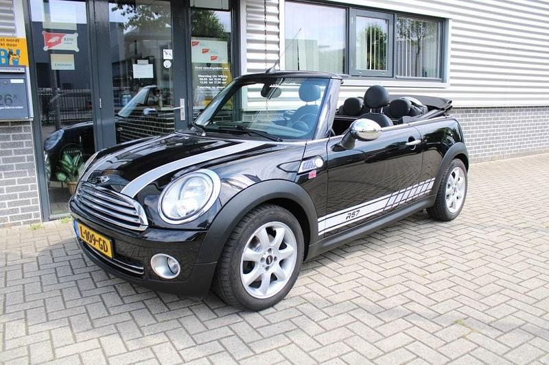 Zwart Gebruikt 2010 Mini Cooper Cabriolet Chili Cabriolet | € 10.999 (Duur) - Afbeelding 1/4