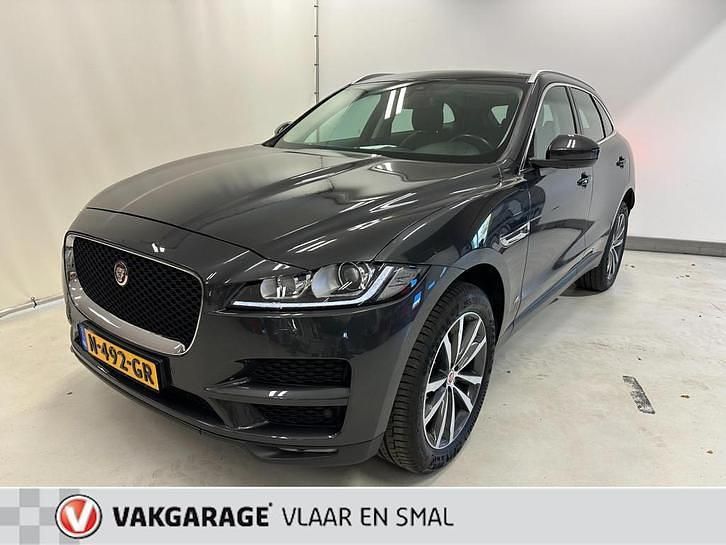 Gebruikt 2018 Jaguar F-Pace Portfolio SUV | € 29.995 (Eerlijke prijs) - Afbeelding 1/4
