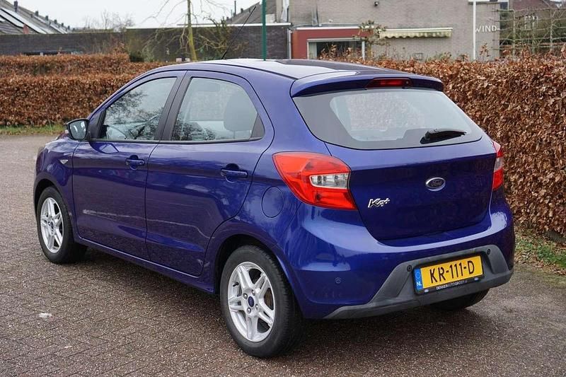 Occasion Ford Ka Trend 86 PK (63 kW) 2016 Blauw (metallic) Hatchback