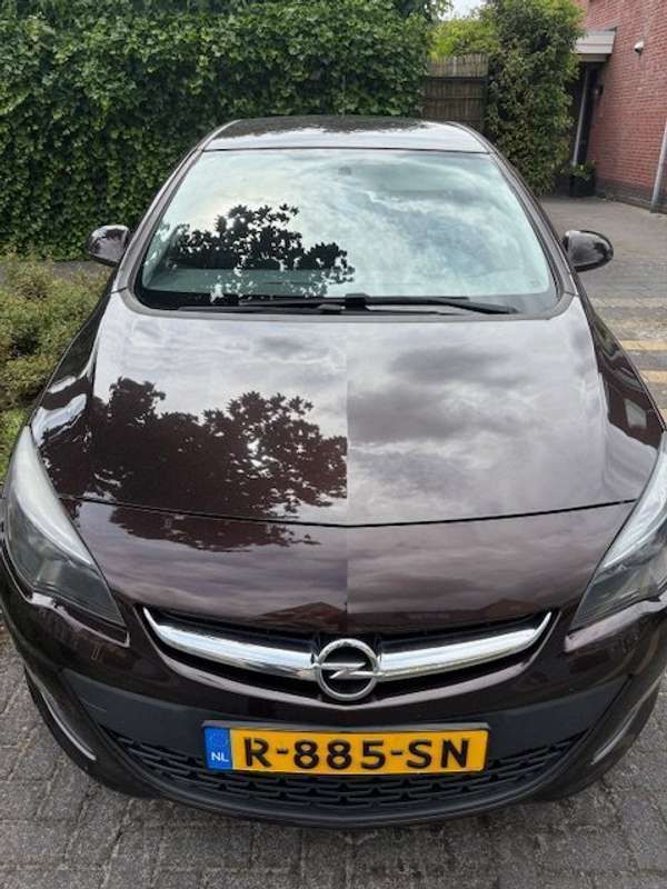 Bruin Gebruikt 2017 Opel Astra Edition Sedan | € 8.450 (Super prijs) - Afbeelding 1/4