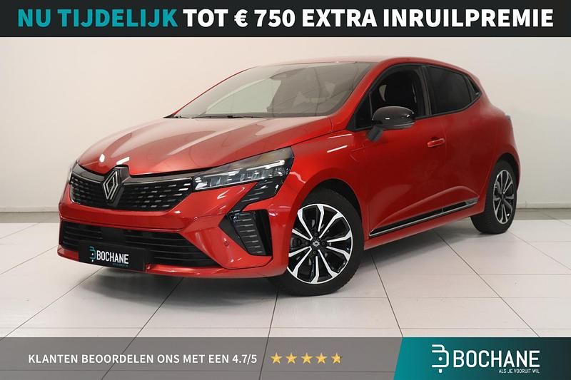 Rood Gebruikt 2023 Renault Clio V Techno Hatchback | € 19.535 (Eerlijke prijs) - Afbeelding 1/4