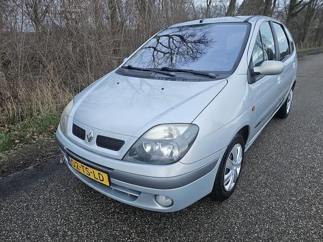 Occasion Renault Scénic Dynamique 107 PK (78 kW) 2002 Grijs MPV