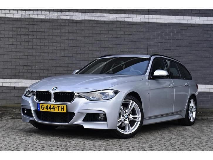 Occasion BMW 318 M Sport 136 PK (100 kW) 2019 Grijs Stationwagen