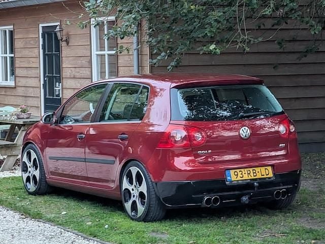 Occasion VW Golf IV Trendline 2005 Rood (metallic) Hatchback