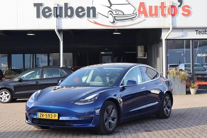 Blauw Occasion 2019 Tesla Model 3 Long Range AWD Sedan | € 18.985 (Eerlijke prijs) - Afbeelding 1/4