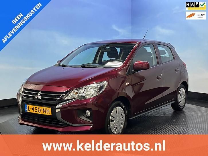 Rood Occasion 2021 Mitsubishi Space Star Hatchback | € 7.999 (Super prijs) - Afbeelding 1/4