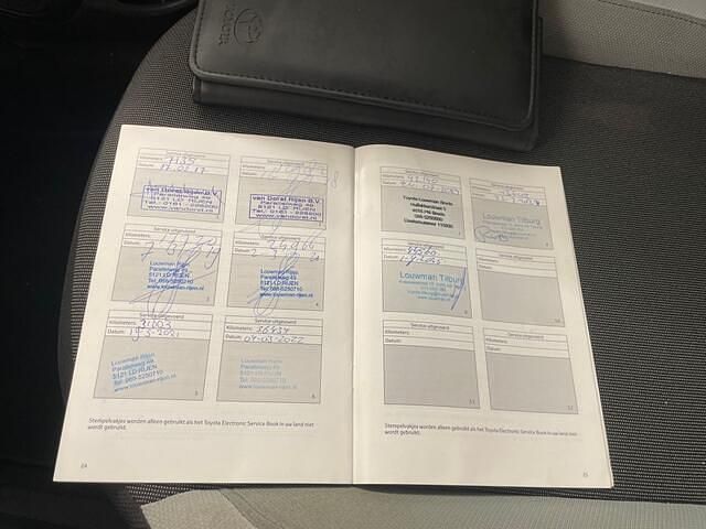 Occasion Toyota Aygo X-play 69 PK (50 kW) 2016 Grijs (metallic) Hatchback