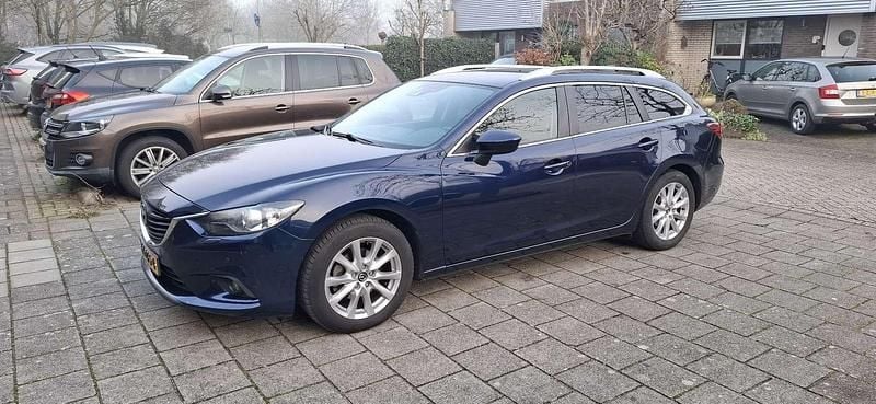 Blauw Occasion 2012 Mazda 6 Stationwagen | € 8.800 (Duur) - Afbeelding 1/4