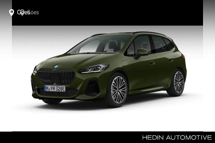 Groen Occasion 2026 BMW 225 Active Tourer Comfort Edition MPV | € 63.880 - Afbeelding 1/2