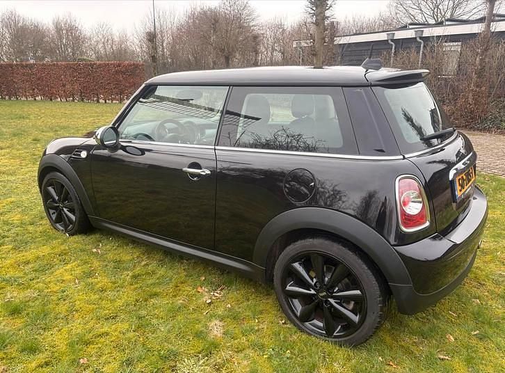 Occasion Mini ONE Business 74 PK (54 kW) 2012 Hatchback