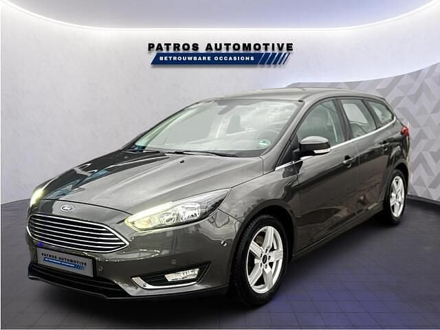 Grijs Gebruikt 2018 Ford Focus Titanium Stationwagen | € 9.950 (Super prijs) - Afbeelding 1/4