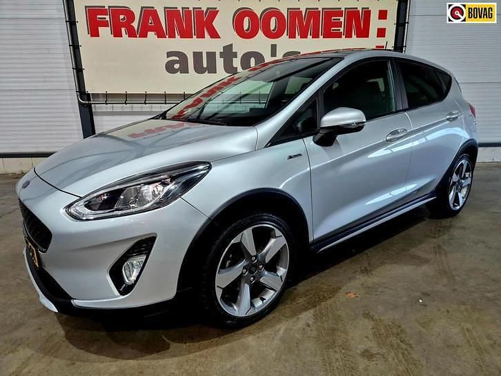 Grijs Gebruikt 2019 Ford Fiesta Active Hatchback | € 12.950 (Eerlijke prijs) - Afbeelding 1/4