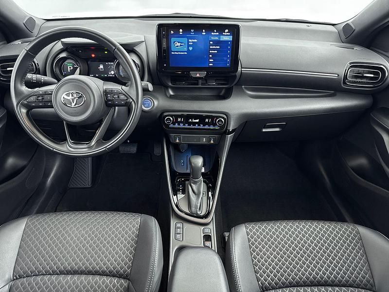 Occasion Toyota Yaris Executive 116 PK (85 kW) 2022 Wit Hatchback