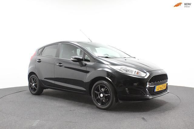 Occasion Ford Fiesta Style 65 PK (47 kW) 2016 Zwart Hatchback