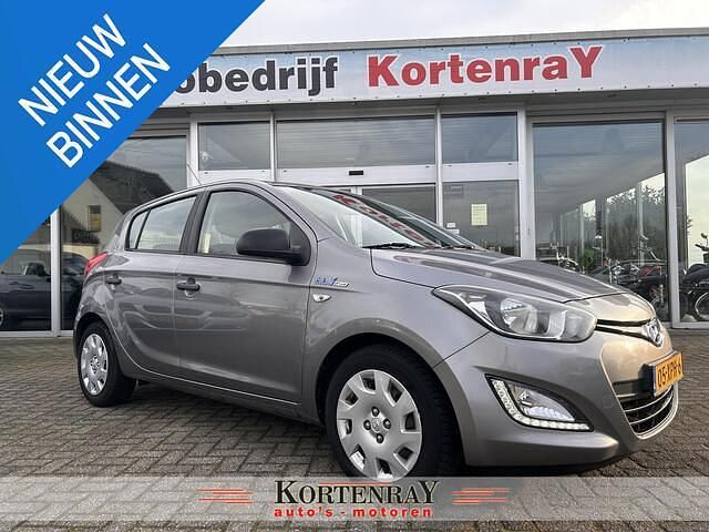 Occasion Hyundai i20 Edition 86 PK (63 kW) 2012 Grijs Hatchback