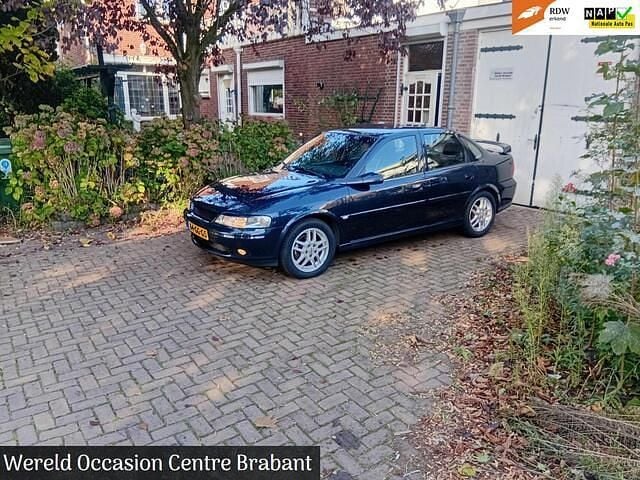 Blauw Gebruikt 2000 Opel Vectra Business Sedan | € 6.499 - Afbeelding 1/4
