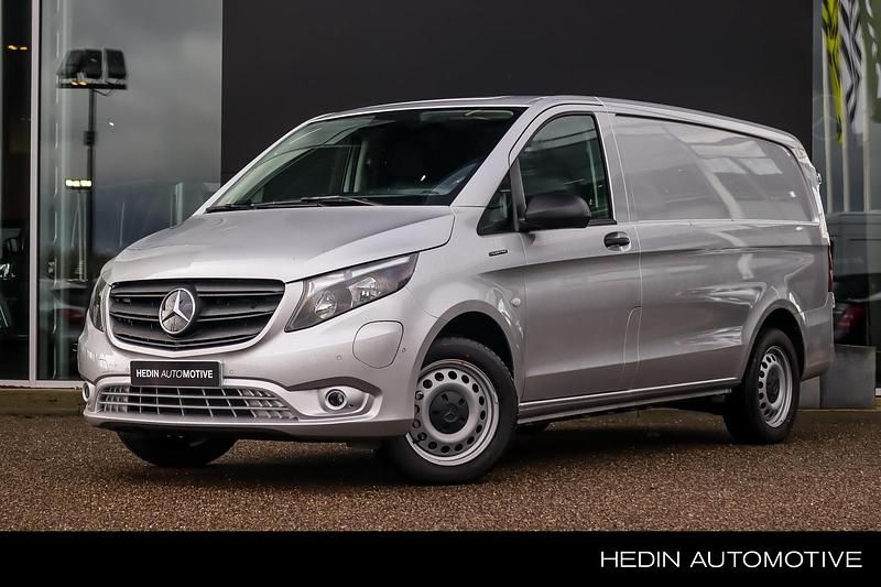 Zilver Nieuw 2025 Mercedes e-Vito MPV | € 42.900 - Afbeelding 1/3