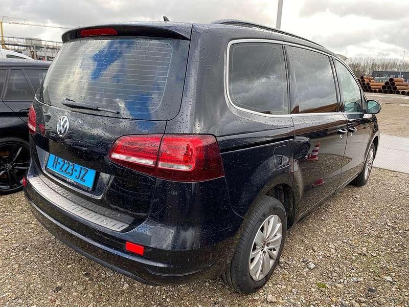 Occasion VW Sharan Comfortline 150 PK (110 kW) 2016 Zwart MPV