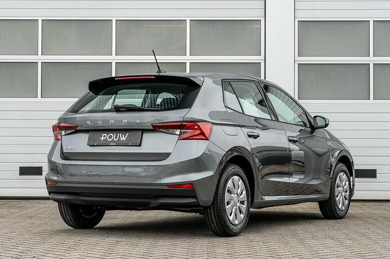Occasion Skoda Fabia Essence 95 PK (69 kW) 2024 Grijs Hatchback