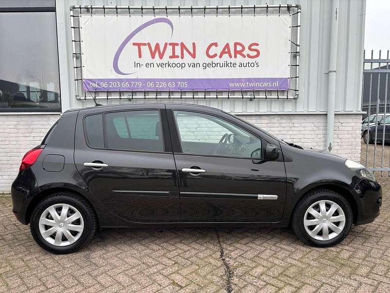 Occasion Renault Clio R.S. Collection 103 PK (75 kW) 2011 Zwart Hatchback