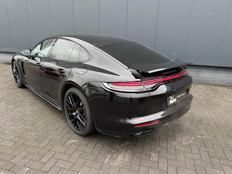 Occasion Porsche Panamera 467 PK (343 kW) 2022 Zwart Hatchback