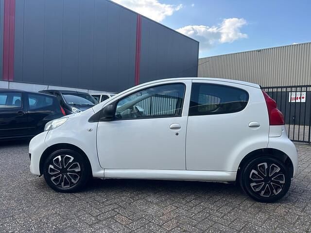 Occasion Peugeot 107 68 PK (50 kW) 2011 Wit Hatchback