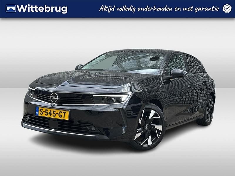 Zwart Gebruikt 2022 Opel Astra GS Line Hatchback | € 19.950 (Goede deal) - Afbeelding 1/2