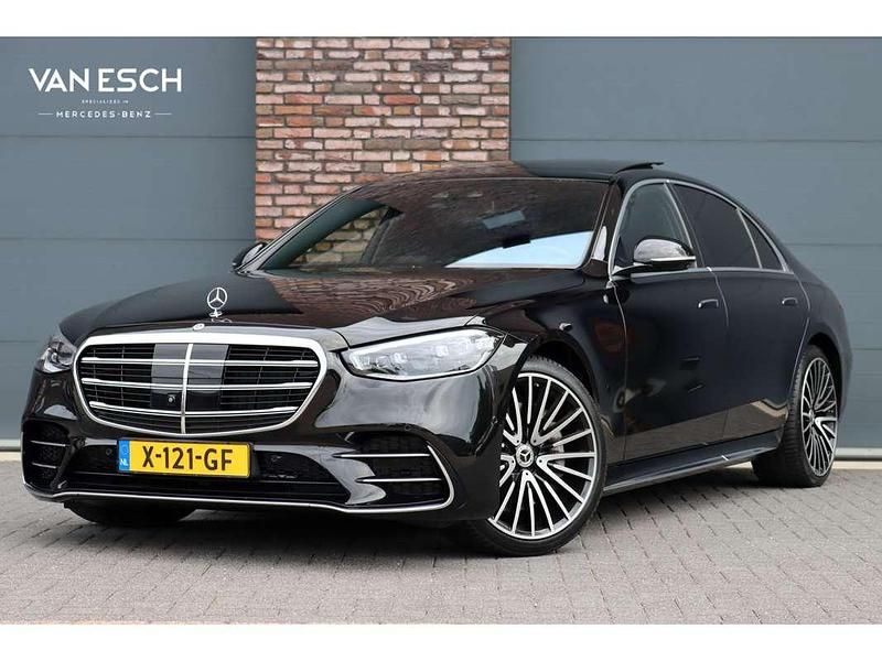 Zwart Gebruikt 2023 Mercedes S400 AMG line Sedan | € 115.000 (Goede deal) - Afbeelding 1/4
