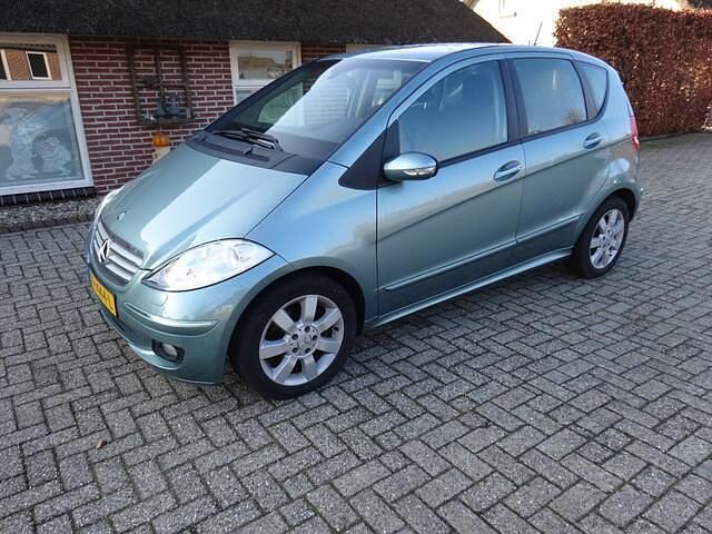 Occasion Mercedes A200 Classic 136 PK (100 kW) 2005 Groen (metallic) MPV