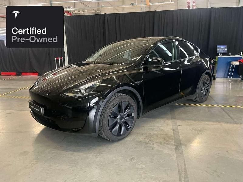 Zwart Gebruikt 2024 Tesla Model Y SUV | € 39.800 (Eerlijke prijs) - Afbeelding 1/4