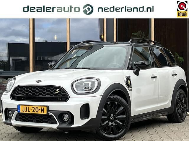 Wit Gebruikt 2023 Mini Cooper S Hatchback | € 33.450 - Afbeelding 1/4