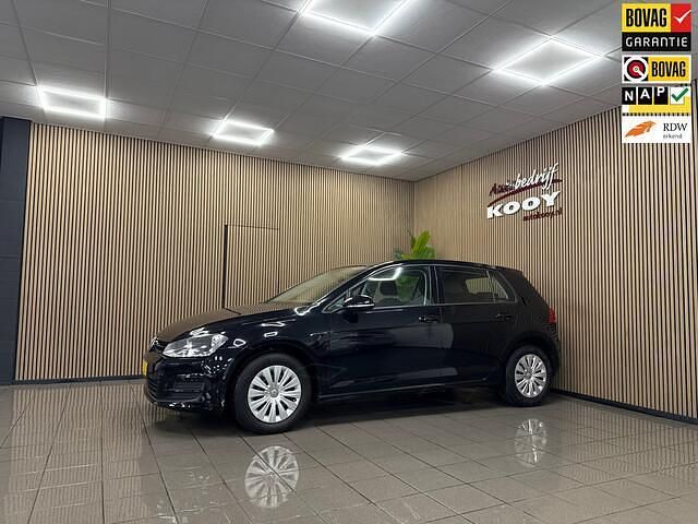 Occasion VW Golf VII Trendline 105 PK (77 kW) 2014 Zwart Hatchback