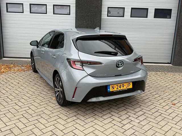 Occasion Toyota Corolla Business Edition 98 PK (72 kW) 2022 Grijs Hatchback