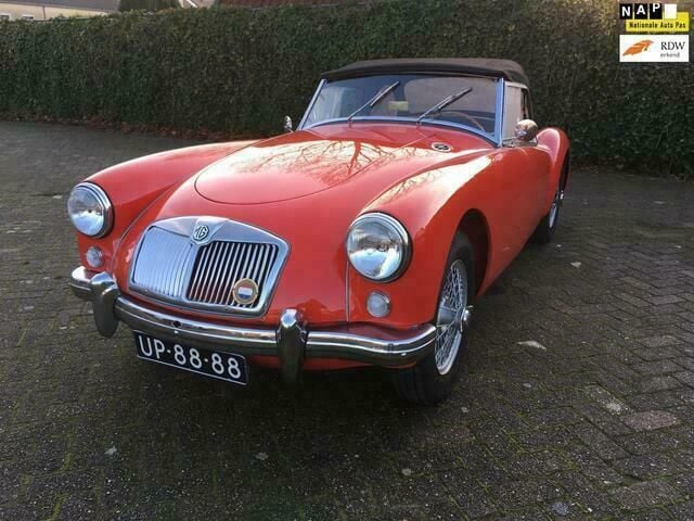 Rood Gebruikt 1956 MG MGA Cabriolet | € 38.950 - Afbeelding 1/4