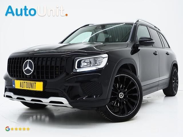 Zwart Gebruikt 2021 Mercedes GLB180 Night SUV | € 31.840 (Super prijs) - Afbeelding 1/4