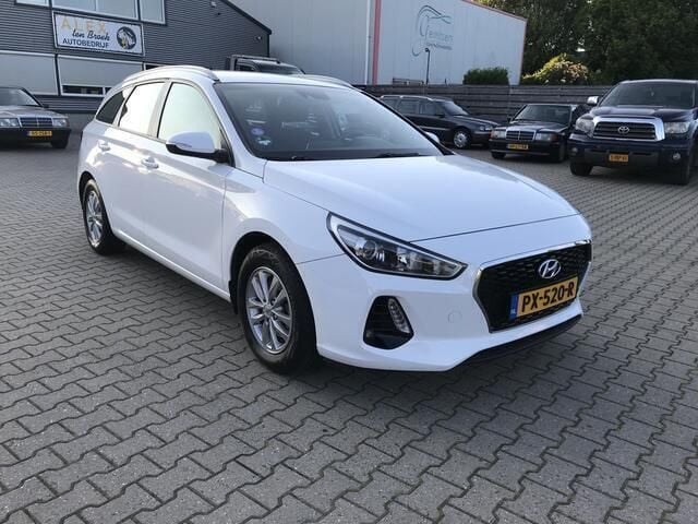 Wit Gebruikt 2018 Hyundai i30 Comfort Stationwagen | € 12.450 (Eerlijke prijs) - Afbeelding 1/4