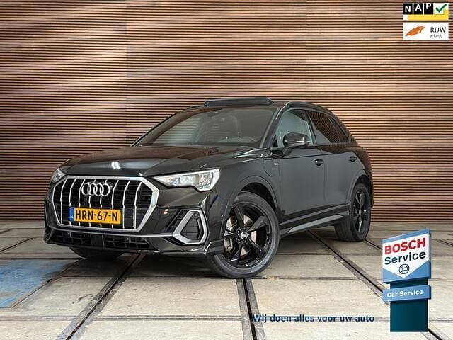 Zwart Gebruikt 2022 Audi Q3 S-Line SUV | € 38.890 (Goede deal) - Afbeelding 1/4