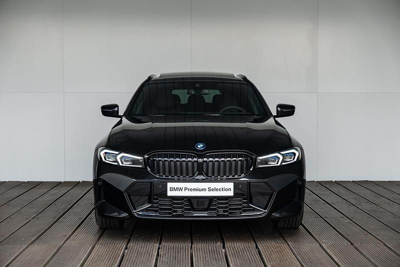 Occasion BMW 320e Shadowline 165 PK (121 kW) 2024 Zwart Stationwagen